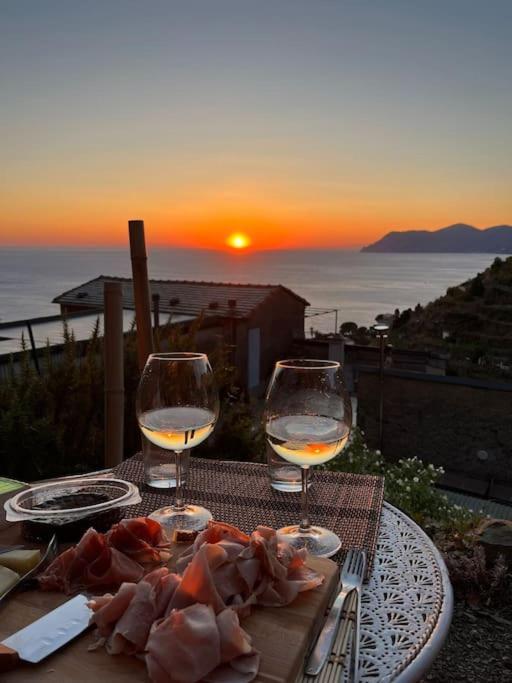 Sunset Manarola Apartment Exterior photo